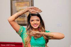 See this gorgeous Maharani posing for pictures See this gorgeous Maharani posing for pictures