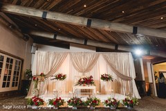 Magnificent Indian wedding reception decor. Magnificent Indian wedding reception decor.