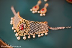 Indian bride's jewelry Indian bride's jewelry