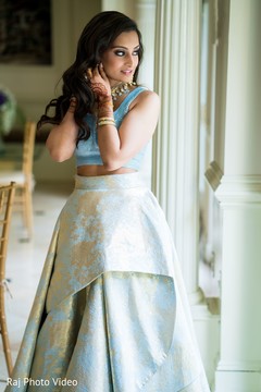 So in love Indian bride reception portrait So in love Indian bride reception portrait
