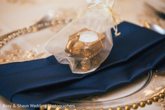 Charming Indian wedding favors. Charming Indian wedding favors.