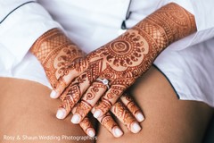 Lovely Indian bride engagement ring. Lovely Indian bride engagement ring.