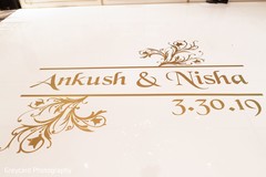 Splendid personalized dance floor. Splendid personalized dance floor.