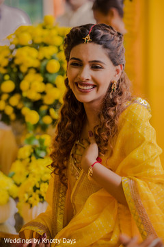 Indian bride looking stunning Indian bride looking stunning