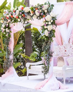 Fascinating Indian wedding mandap flowers decoration. Fascinating Indian wedding mandap flowers decoration.