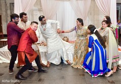 Creative Indian couple's capture Creative Indian couple's capture