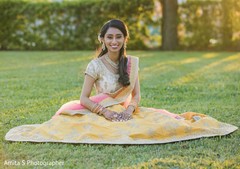 Increible capture of Indian bride outdoors. Increible capture of Indian bride outdoors.