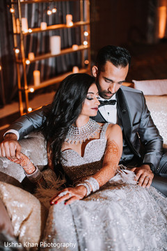 Phenomenal indian couple's photo session. Phenomenal indian couple's photo session.