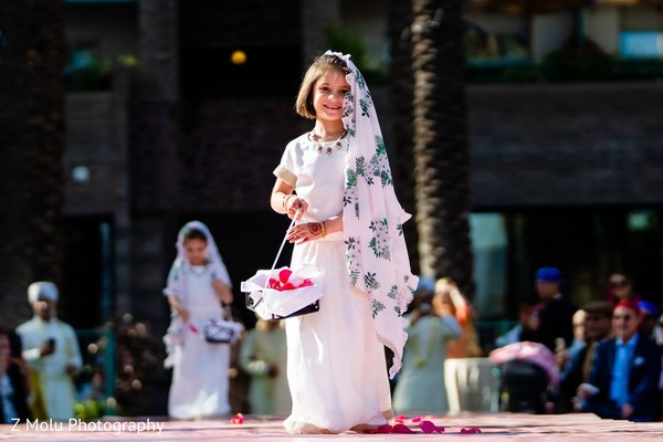 Little guest prior to Maharani's entrance