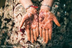 Incredible maharani's henna art. Incredible maharani's henna art.