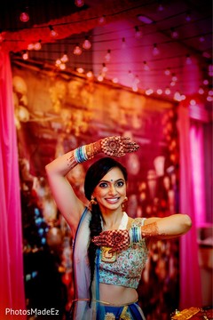 Beautiful bride posing for pictures Beautiful bride posing for pictures
