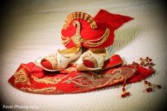 Marvelous Indian groom's ceremony turban, mojaris, and Dupatta. Marvelous Indian groom's ceremony turban, mojaris, and Dupatta.