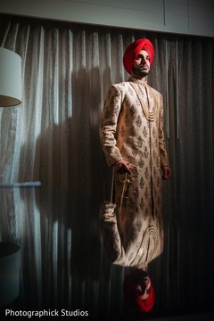 Indian groom's wedding accessories Indian groom's wedding accessories