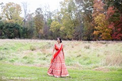 Amazing Indian bride on her wedding Sangeet Lengha. Amazing Indian bride on her wedding Sangeet Lengha.