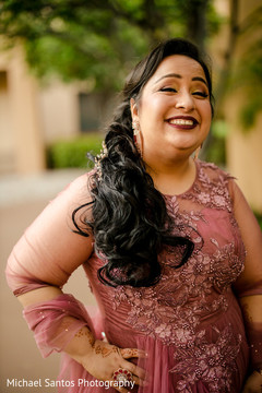 Ravishing indian bride's photography. Ravishing indian bride's photography.