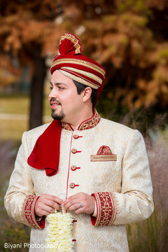 Indian groom posing for pictures Indian groom posing for pictures