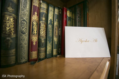 See this beautiful lettering in bride's envelope See this beautiful lettering in bride's envelope