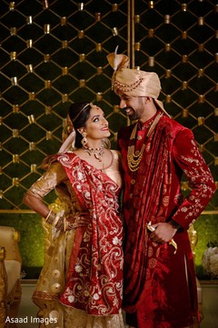 Glamorous Indian bride and groom style. Glamorous Indian bride and groom style.