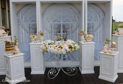 Floral arrangement details of the venue Floral arrangement details of the venue