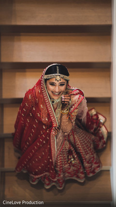 Indian bride looking amazing Indian bride looking amazing