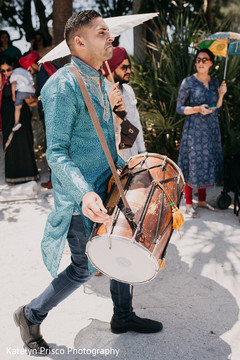 Dhol players capture Dhol players capture