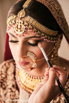 Flawless Indian bridal makeup. Flawless Indian bridal makeup.
