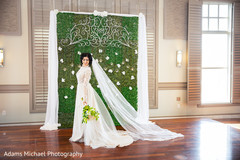 Glamorous indian bride capture Glamorous indian bride capture
