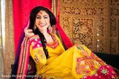 Take a look at this amazing photo of our beautiful maharani. Take a look at this amazing photo of our beautiful maharani.