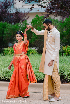 Indian bride and groom looking stunning Indian bride and groom looking stunning