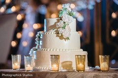 Take a look at this delightful and delicious cake. Take a look at this delightful and delicious cake.