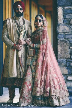 Indian bride and groom looking amazing Indian bride and groom looking amazing