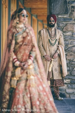 Indian bride and groom looking amazing Indian bride and groom looking amazing