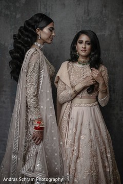 Special guests looking stunning. Special guests looking stunning.