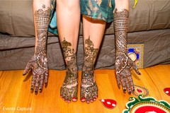 Marvelous indian bridal mehndi for hands and feet. Marvelous indian bridal mehndi for hands and feet.