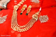 Incredible Maharani's ceremony jewelry. Incredible Maharani's ceremony jewelry.
