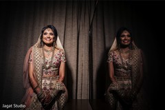 No mirror can reflect the beauty of this maharani. No mirror can reflect the beauty of this maharani.