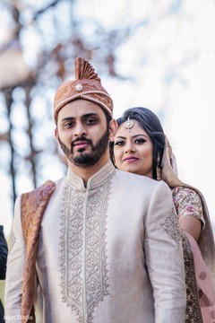 Beautiful Indian couple photo shoot. Beautiful Indian couple photo shoot.