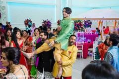 Raja on top of the guests. Raja on top of the guests.