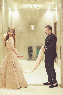 Magnificent photo of our Indian couple. Magnificent photo of our Indian couple.
