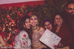 Adorable Team bride's photo. Adorable Team bride's photo.