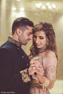Take a look at our romantic Indian couple. Take a look at our romantic Indian couple.