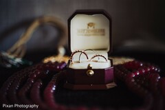 Elegant Indian wedding rings. Elegant Indian wedding rings.