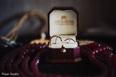 Elegant Indian wedding rings. Elegant Indian wedding rings.