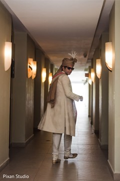 Elegant Indian groom on its way to his ceremony. Elegant Indian groom on its way to his ceremony.