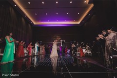 Phenomenal Indian's bride and grooms dance. Phenomenal Indian's bride and grooms dance.