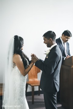 Take a look at our happy Indian couple. Take a look at our happy Indian couple.