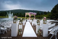 See this gorgeous Indian wedding decor. See this gorgeous Indian wedding decor.