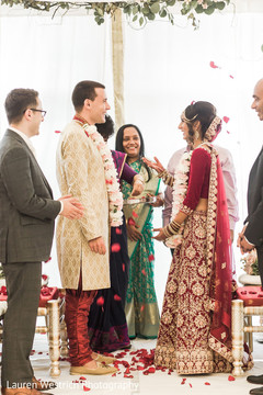 Take a look at this traditional indian wedding ceremony. Take a look at this traditional indian wedding ceremony.