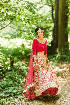 Incredible Indian bridal ceremony look. Incredible Indian bridal ceremony look.