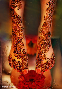 Incredible Indian bridal feet henna art. Incredible Indian bridal feet henna art.
